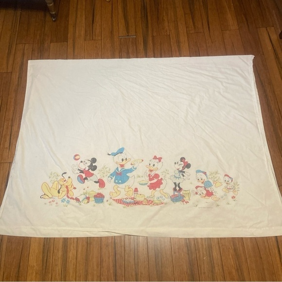 Vintage Disney 60’s 70’s Mickey Minnie Pluto Picnic Twin Size Flat Bed Sheet - Picture 16 of 16